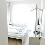 호텔 Elmeny Balaton Alsóörs