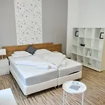 호텔 Elmeny Balaton 3*