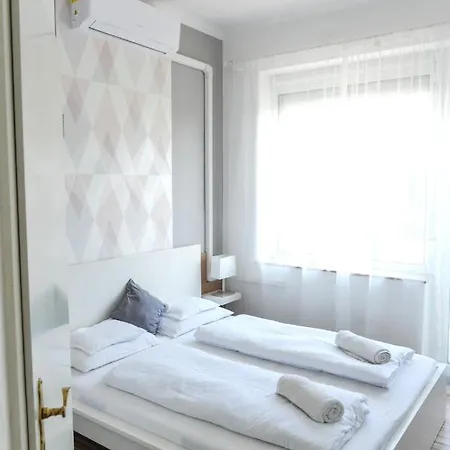 Elmeny Balaton Alsóörs