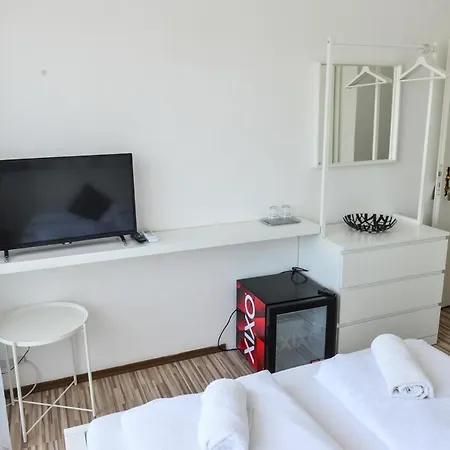 Hotell Elmeny Balaton Alsóörs
