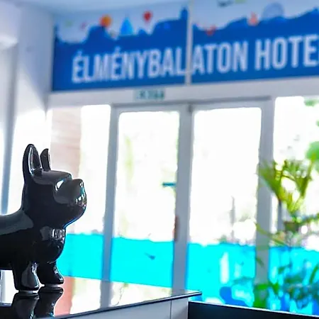 Elmeny Balaton فندق