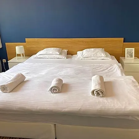 Elmeny Balaton 3*
