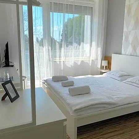 Elmeny Balaton 3*