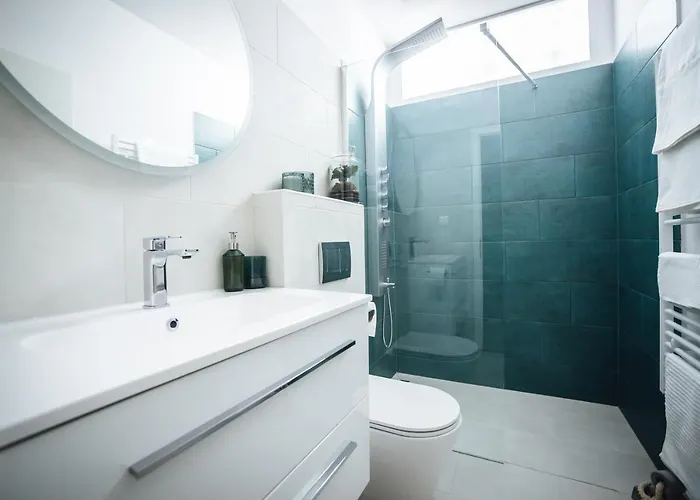 Hotel Elmeny Balaton 3*