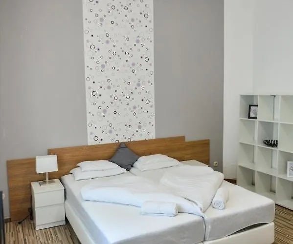 Elmeny Balaton Hotel 3*